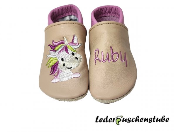 Lederpuschen beige-orchidee rechts Einhorn1 weiß-flieder-orchidee-hellgrün-grau-rosa links Namen orchidee